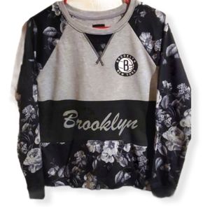 🏀NBA Apparel🏀Brooklyn Nets Sweatshirt with floral design, Size X-Small
